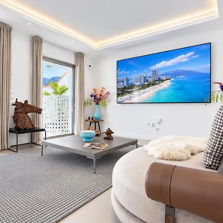 White Octopus Villa *